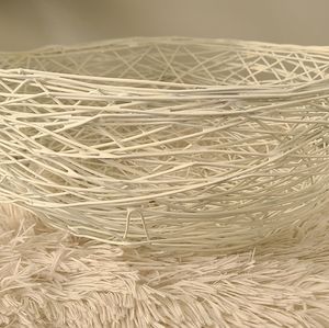 White wire decorative bowl